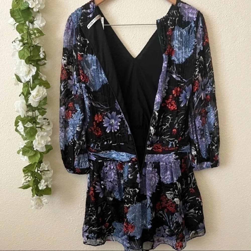 Alice and Olivia Alice and Olivia - Picture 7 of 14